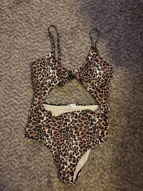 Leopard Print Cutout One-Piece Swimsuit - Brown